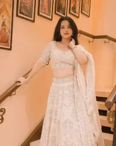 Escort Garhmukteshwar